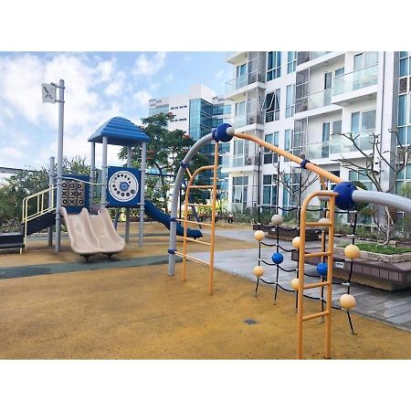 Mactan Newtown Beach Condo Đảo Mactan Ngoại thất bức ảnh